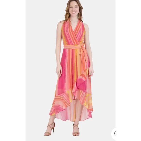 Julia Jordan Tiered Maxi Dress